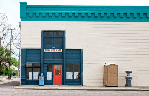 Best Porta potty delivery and setup  in Maryville, TN